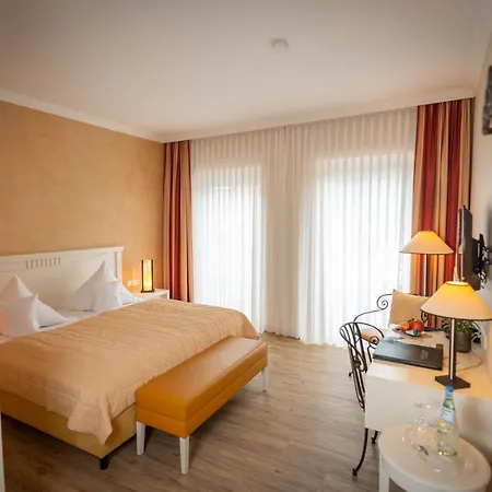 Отель & Restaurant Alte Schule