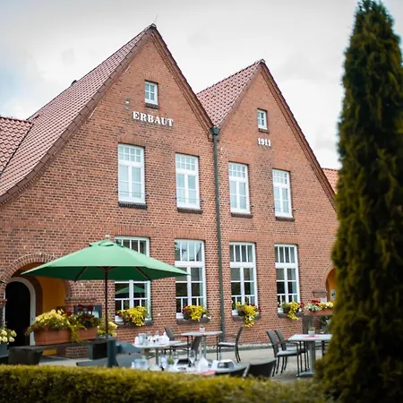 & Restaurant Alte Schule Siek