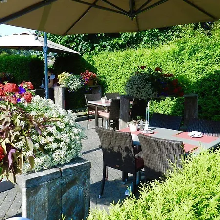 Отель & Restaurant Alte Schule