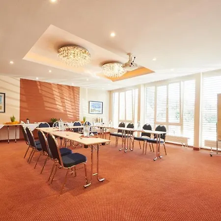 & Restaurant Alte Schule