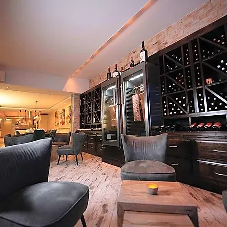& Restaurant Alte Schule Siek