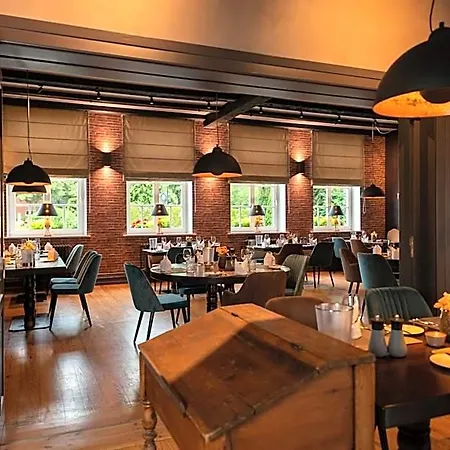 & Restaurant Alte Schule Siek