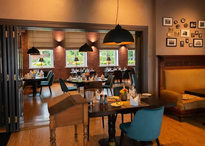 & Restaurant Alte Schule فندق